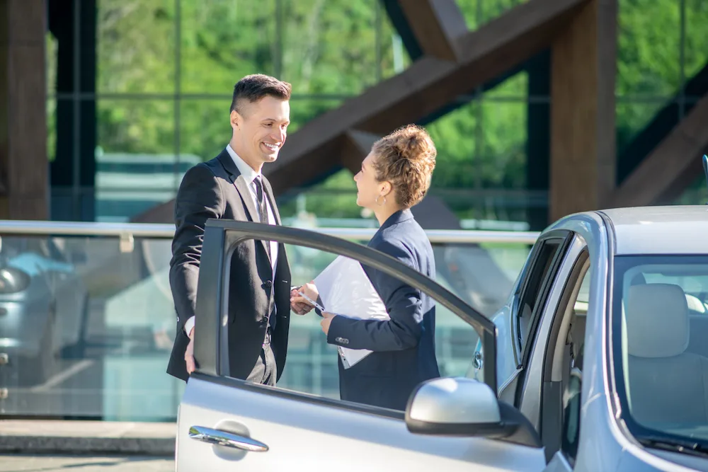 Leatherhead Airport Taxis And Airport Transfers